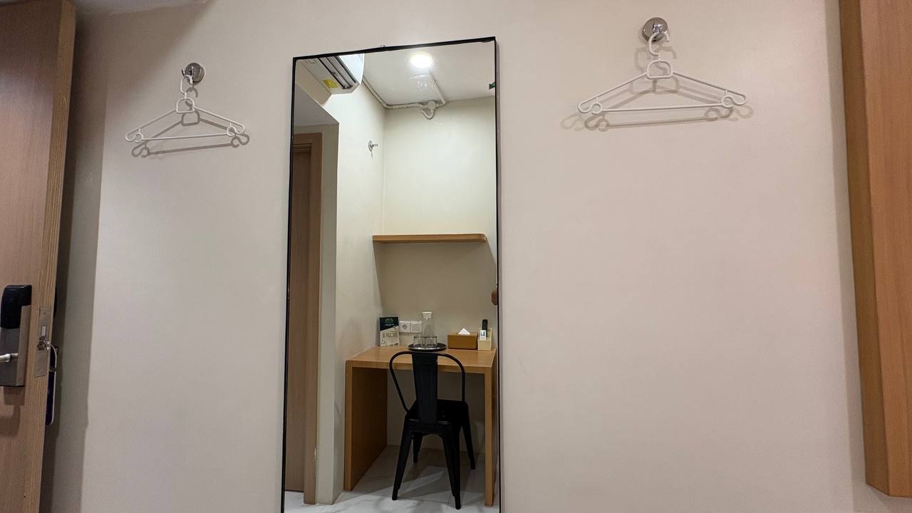 Twin Room 5